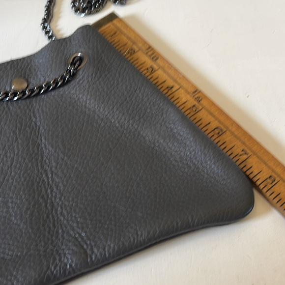Genuine Italian Leather Crossbody Handbag - Picture 3 of 7